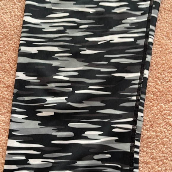 Nike Pro tight in good condition - Picture 5 of 9